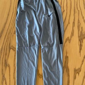 Men’s large Nike pants. NWT